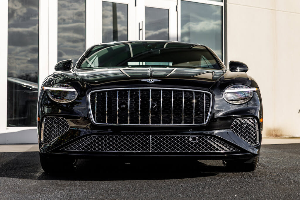 2026 Bentley Continental GT Azure AWD photo 4