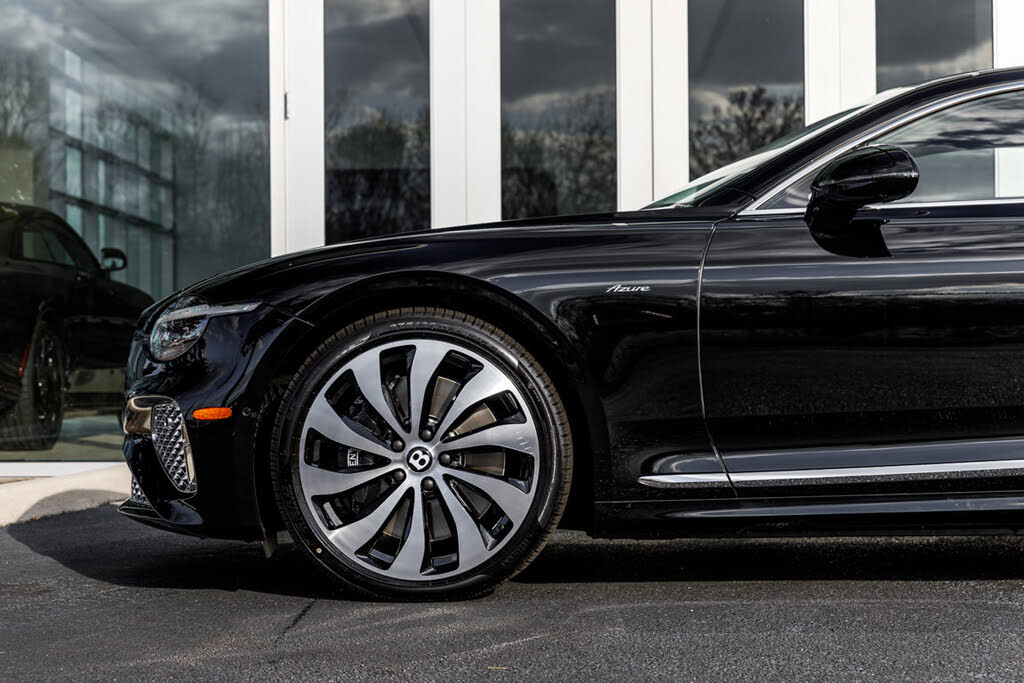 2026 Bentley Continental GT Azure AWD photo 7