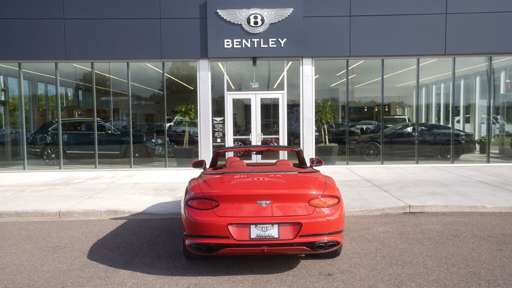 2022 Bentley Continental GTC V8 AWD photo 13