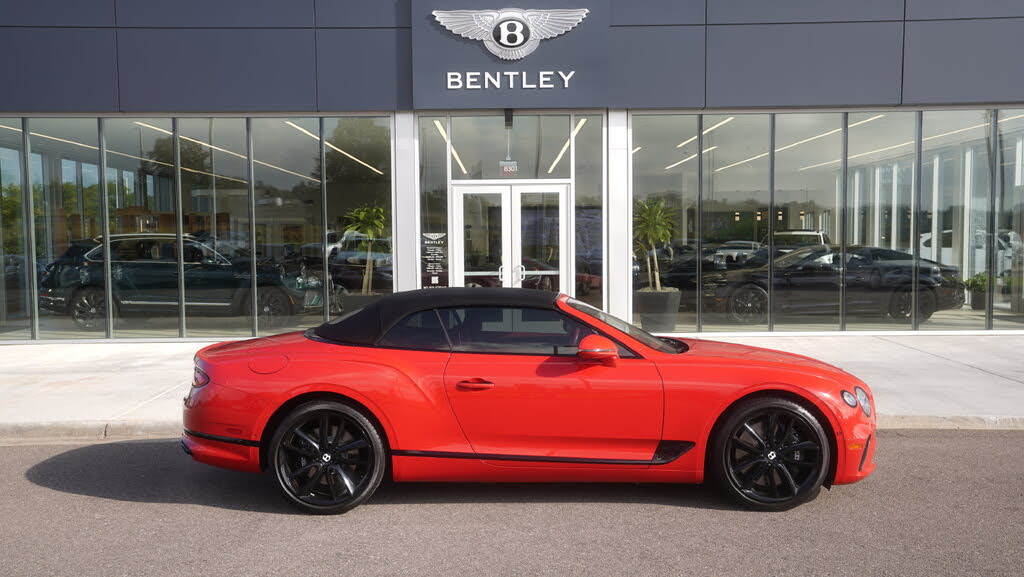 2022 Bentley Continental GTC V8 AWD photo 17