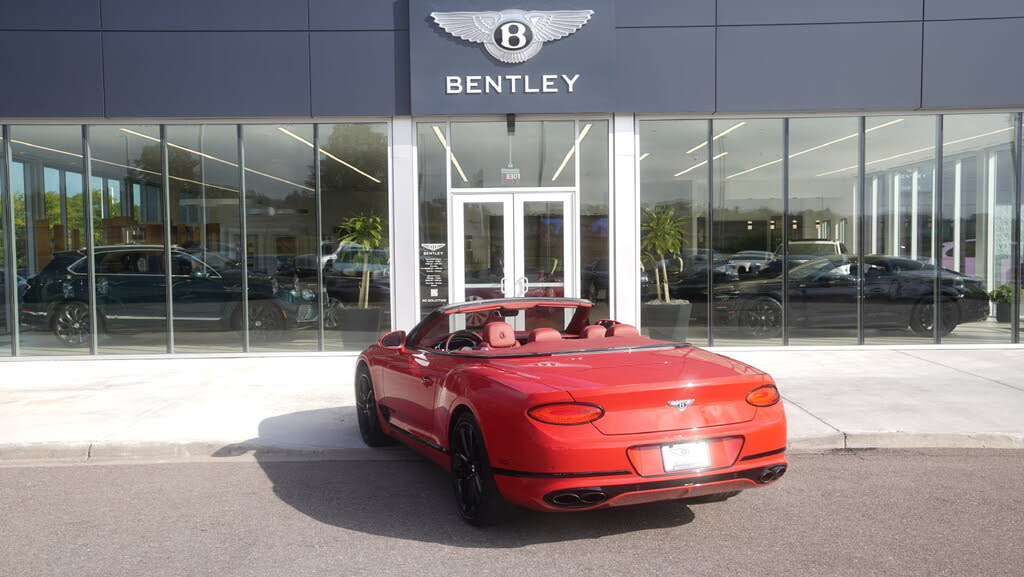 2022 Bentley Continental GTC V8 AWD photo 9