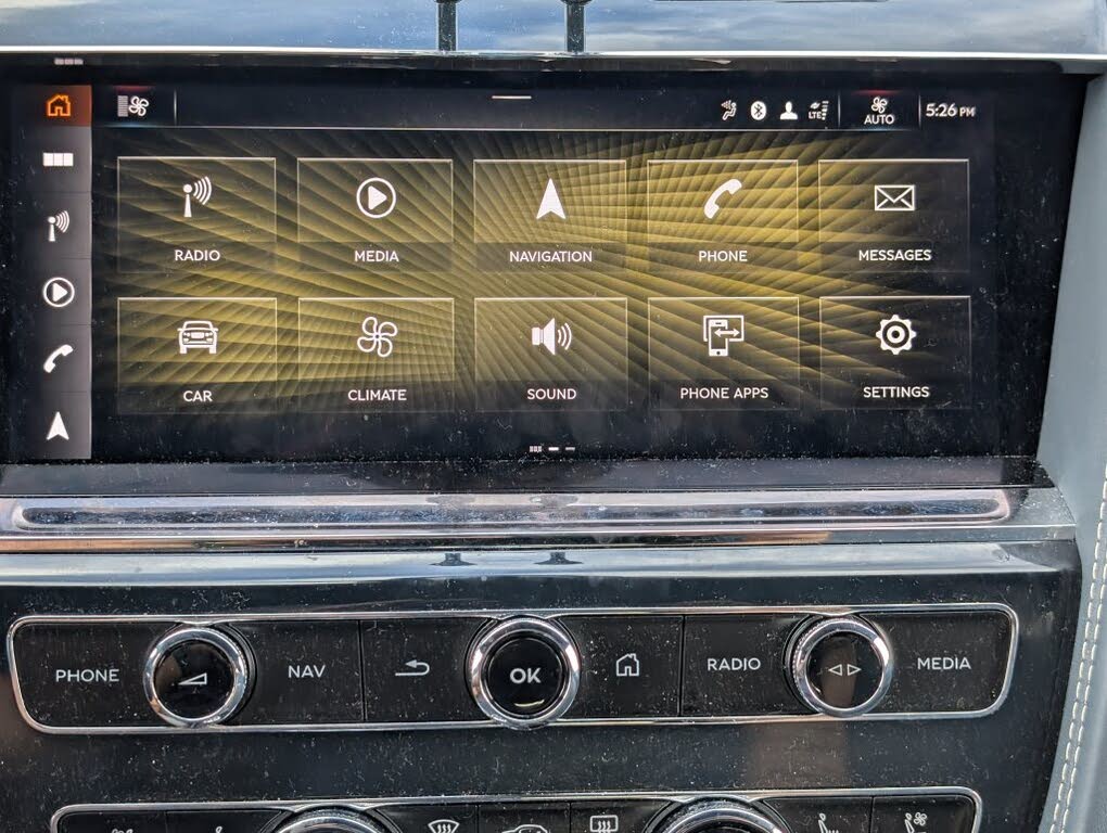 2023 Bentley Bentayga EWB V8 AWD photo 12