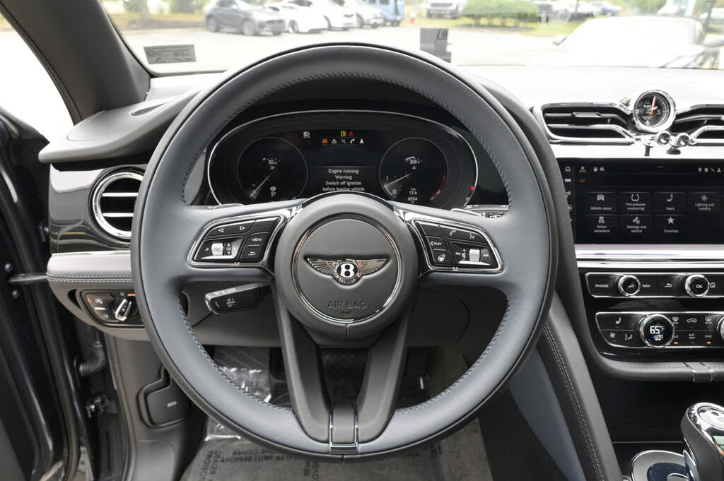 2021 Bentley Bentayga V8 AWD photo 24