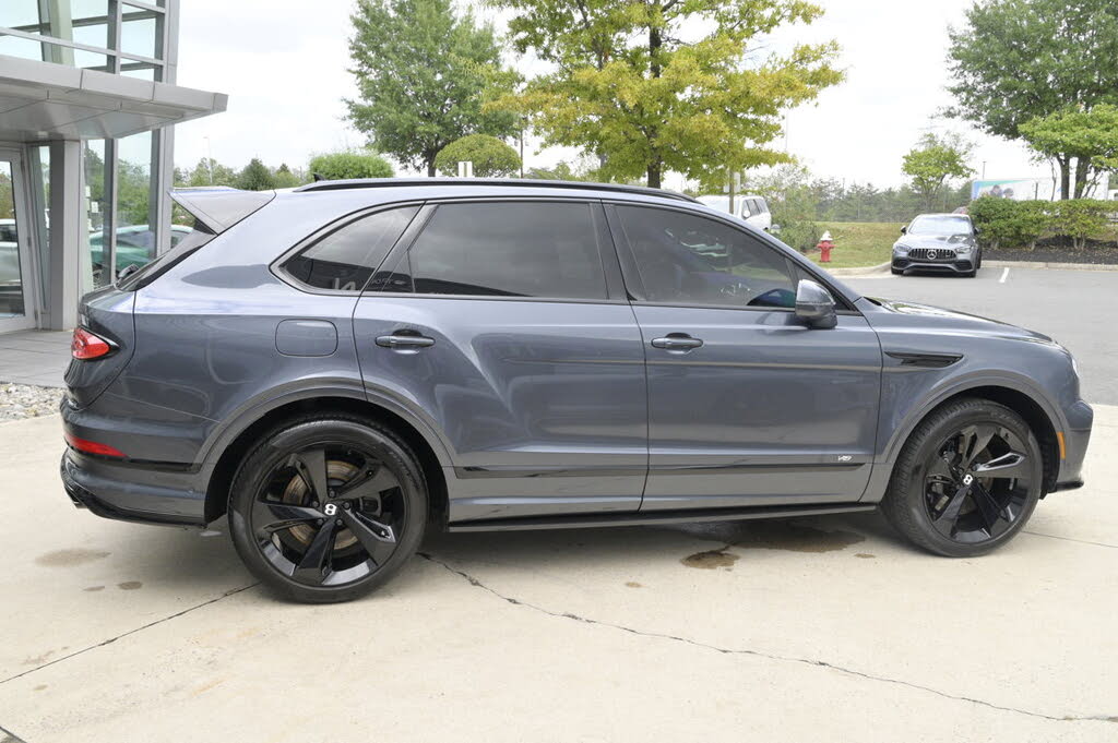 2021 Bentley Bentayga V8 AWD photo 4