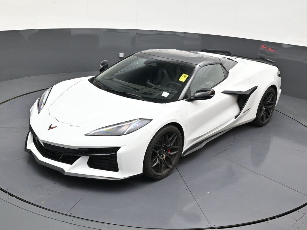 2026 Chevrolet Corvette Z06 1LZ Convertible RWD photo 12