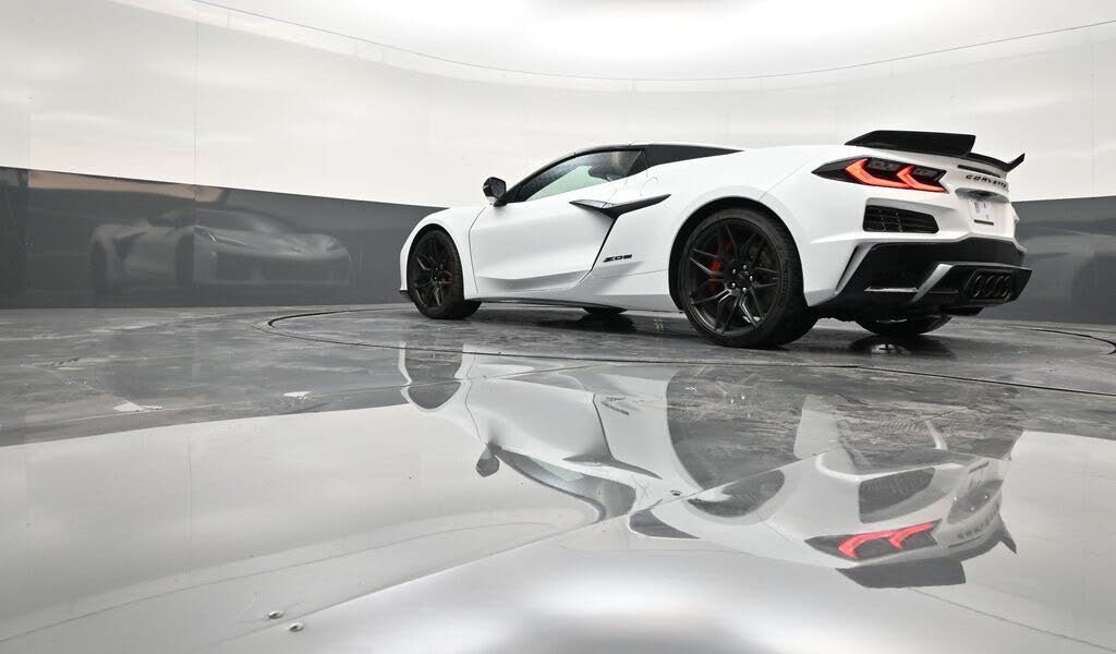 2026 Chevrolet Corvette Z06 1LZ Convertible RWD photo 22