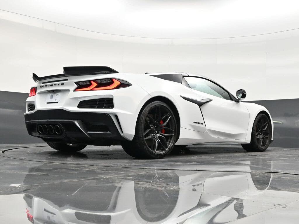 2026 Chevrolet Corvette Z06 1LZ Convertible RWD photo 24