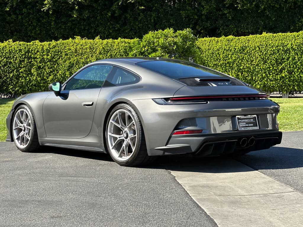 2023 Porsche 911 GT3 Touring Coupe RWD photo 3