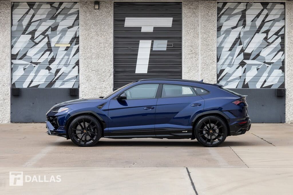 2024 Lamborghini Urus S AWD