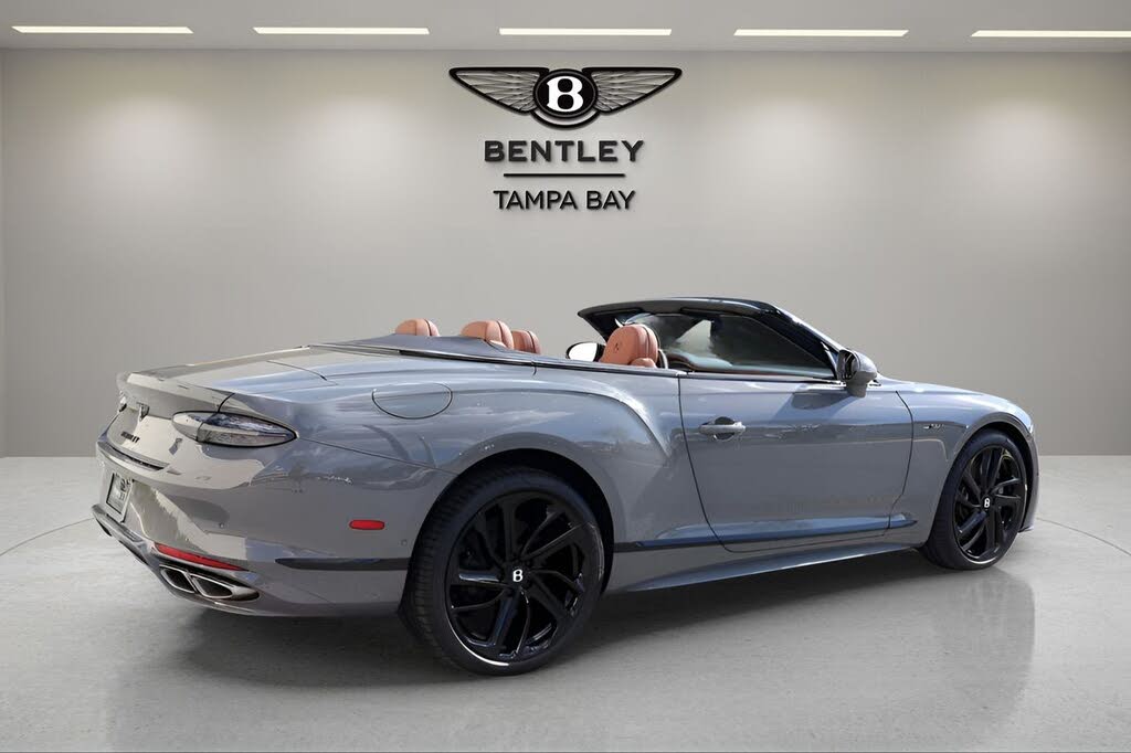 2026 Bentley Continental GTC Speed AWD photo 9