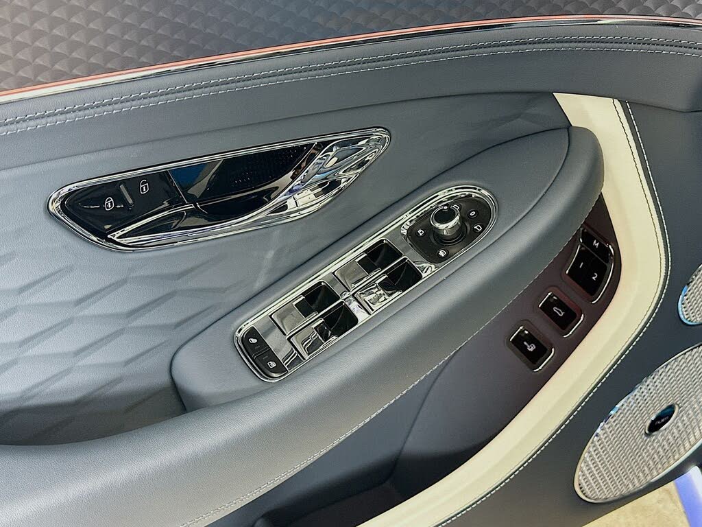 2025 Bentley Continental GTC Speed AWD photo 19