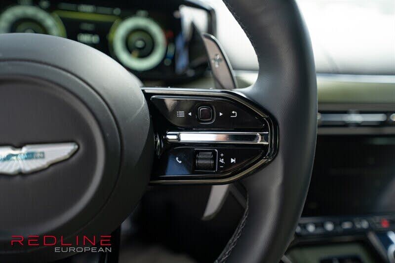 2025 Aston Martin Vantage Coupe RWD photo 19