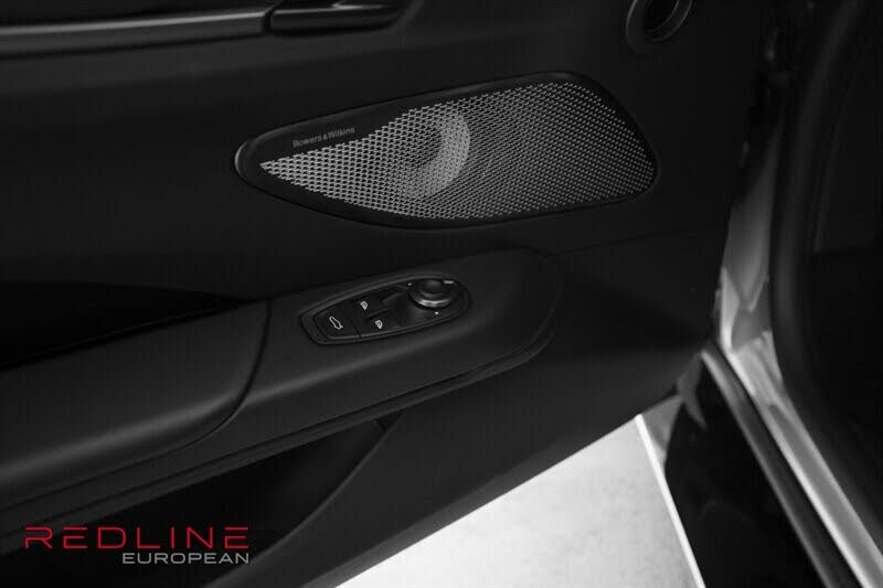 2025 Aston Martin Vantage Coupe RWD photo 22
