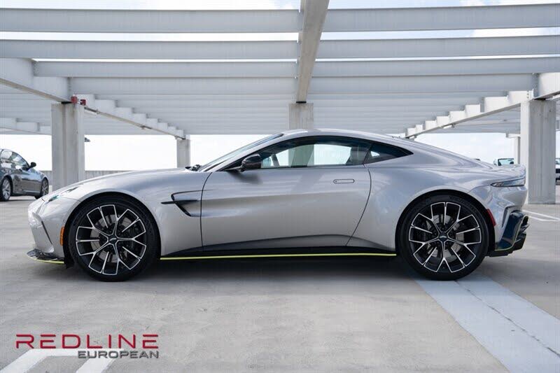 2025 Aston Martin Vantage Coupe RWD photo 6