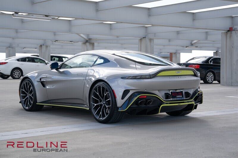 2025 Aston Martin Vantage Coupe RWD photo 7