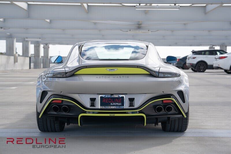 2025 Aston Martin Vantage Coupe RWD photo 8