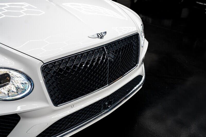 2024 Bentley Bentayga V8 AWD photo 12