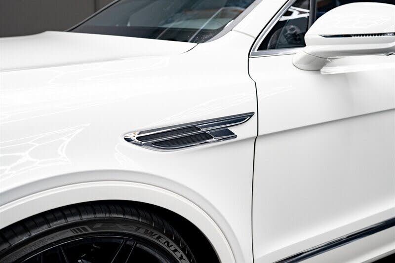 2024 Bentley Bentayga V8 AWD photo 7