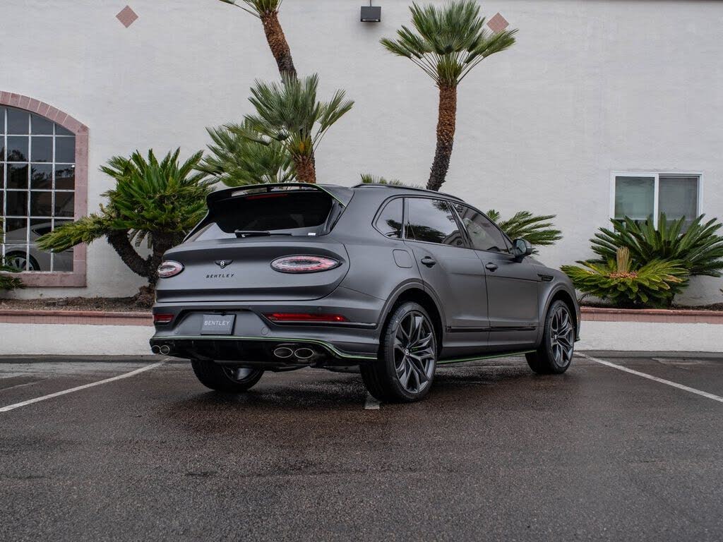 2026 Bentley Bentayga Speed V8 AWD photo 3