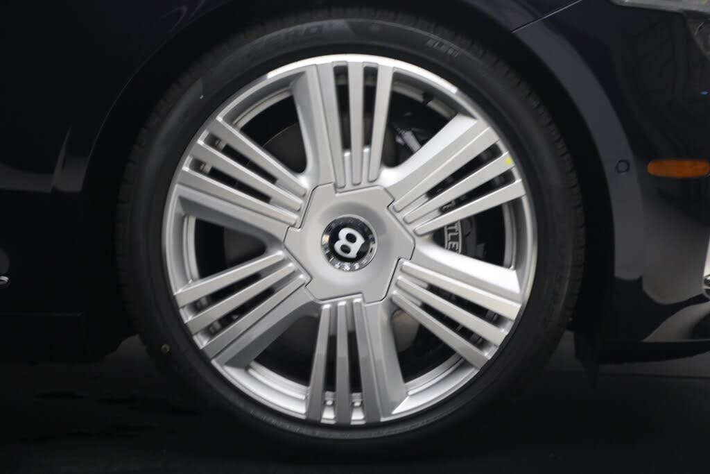 2026 Bentley Continental GT Azure AWD photo 15