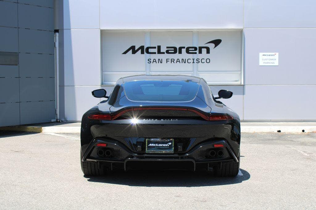 2022 Aston Martin Vantage Coupe RWD photo 11