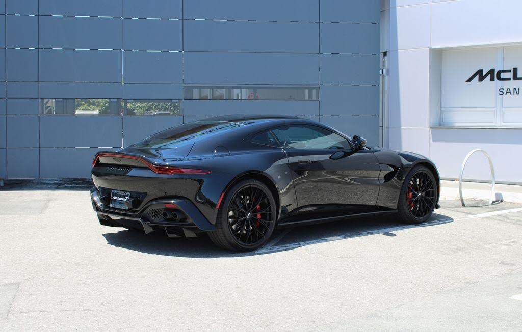 2022 Aston Martin Vantage Coupe RWD photo 12