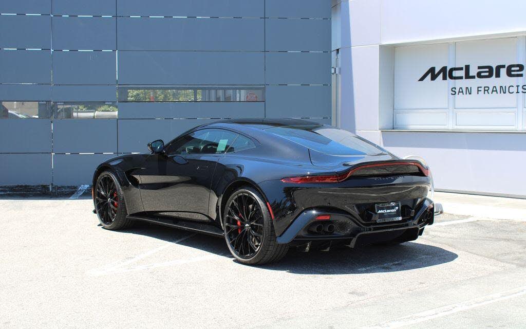 2022 Aston Martin Vantage Coupe RWD photo 13