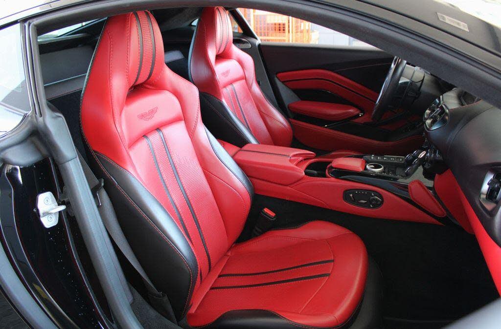 2022 Aston Martin Vantage Coupe RWD photo 4