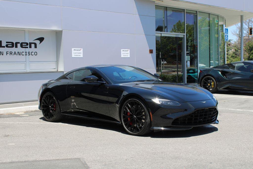 2022 Aston Martin Vantage Coupe RWD photo 7