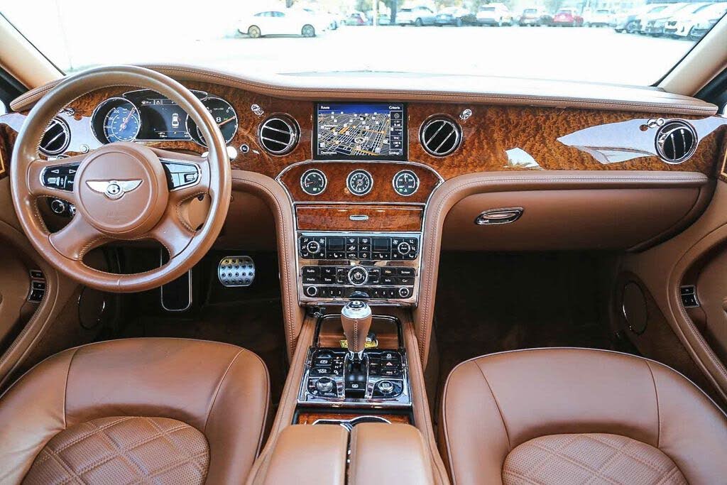 2014 Bentley Mulsanne RWD photo 13