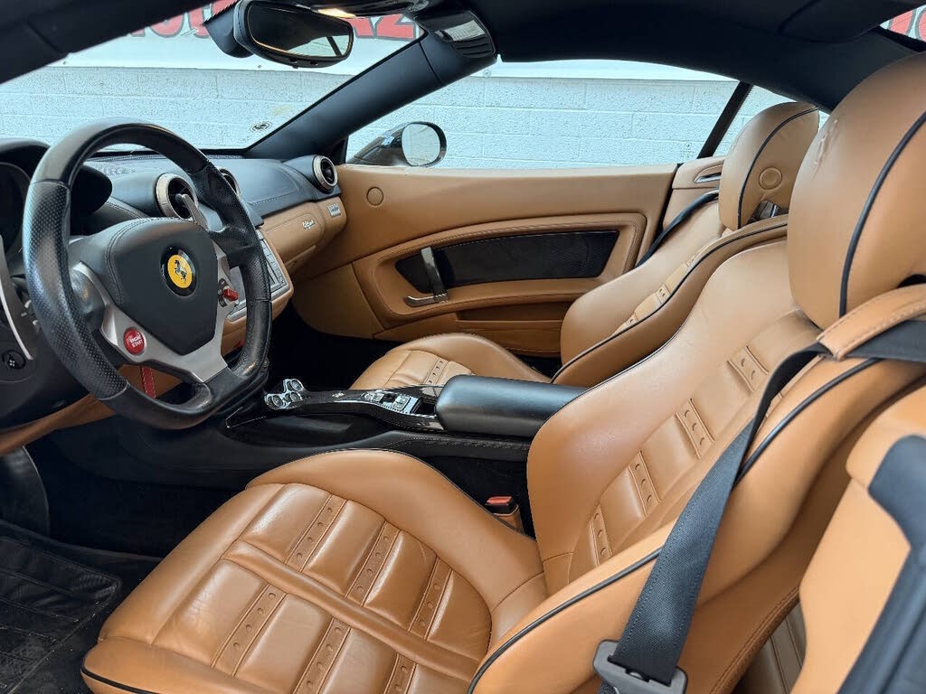 2010 Ferrari California GT Convertible photo 7