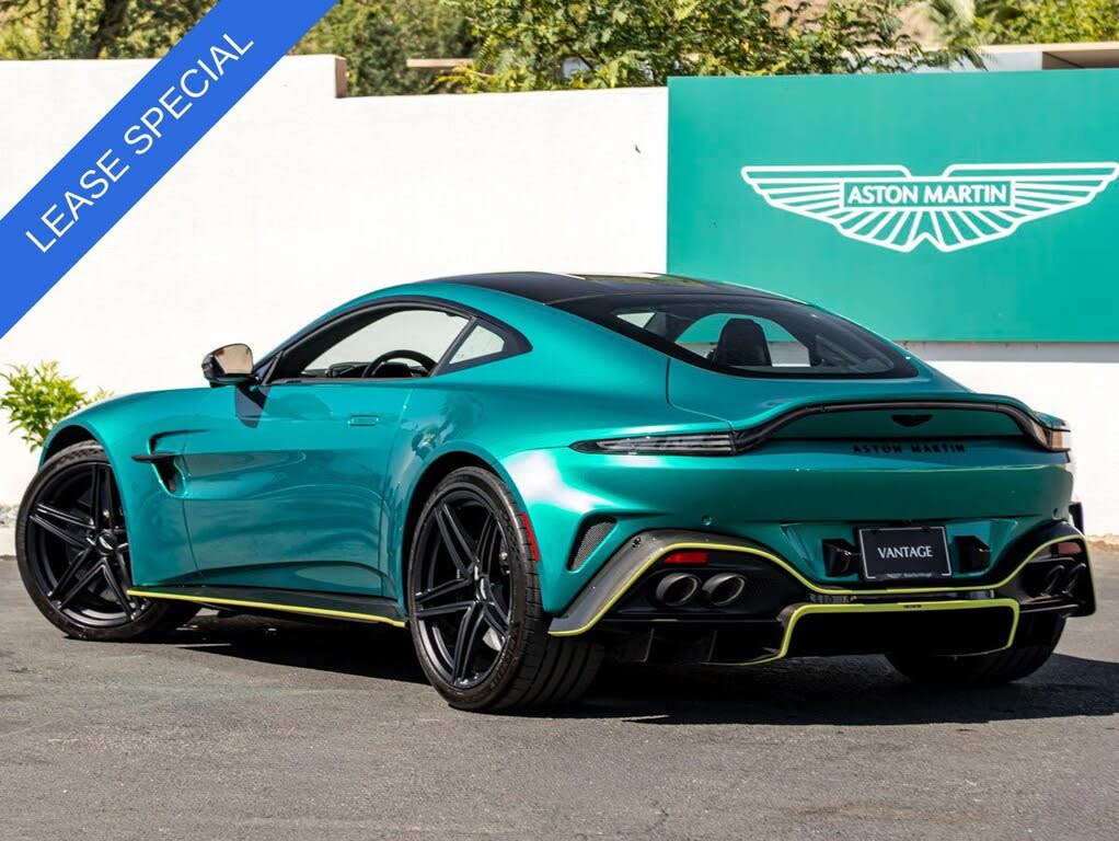 2025 Aston Martin Vantage Coupe RWD photo 2