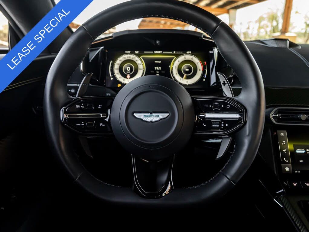 2025 Aston Martin Vantage Coupe RWD photo 11
