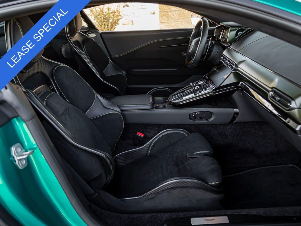 2025 Aston Martin Vantage Coupe RWD photo 22