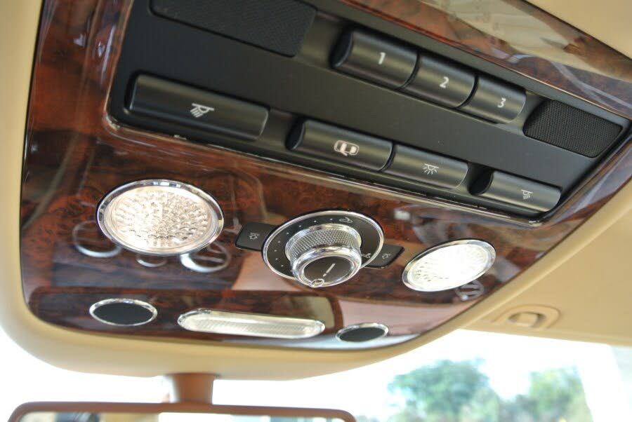 2014 Bentley Flying Spur W12 AWD photo 21