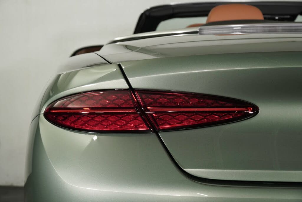 2026 Bentley Continental GTC AWD photo 13