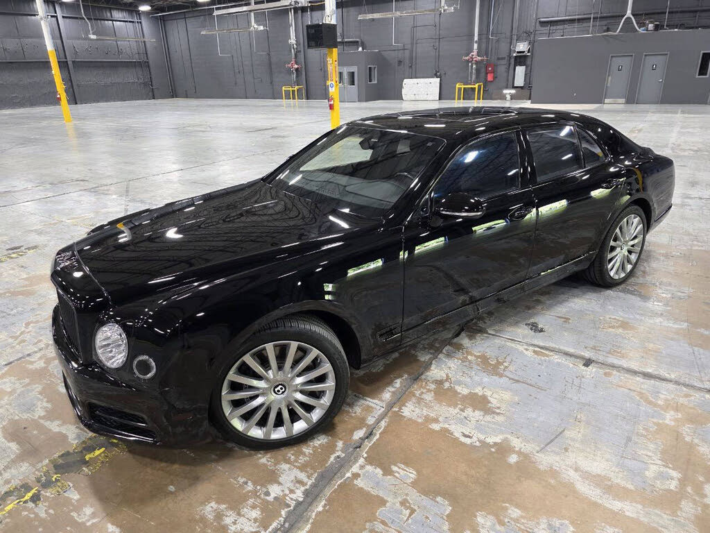 2017 Bentley Mulsanne RWD photo 13