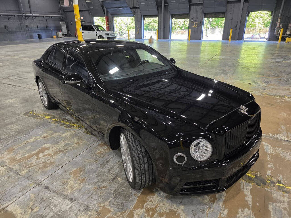 2017 Bentley Mulsanne RWD photo 21