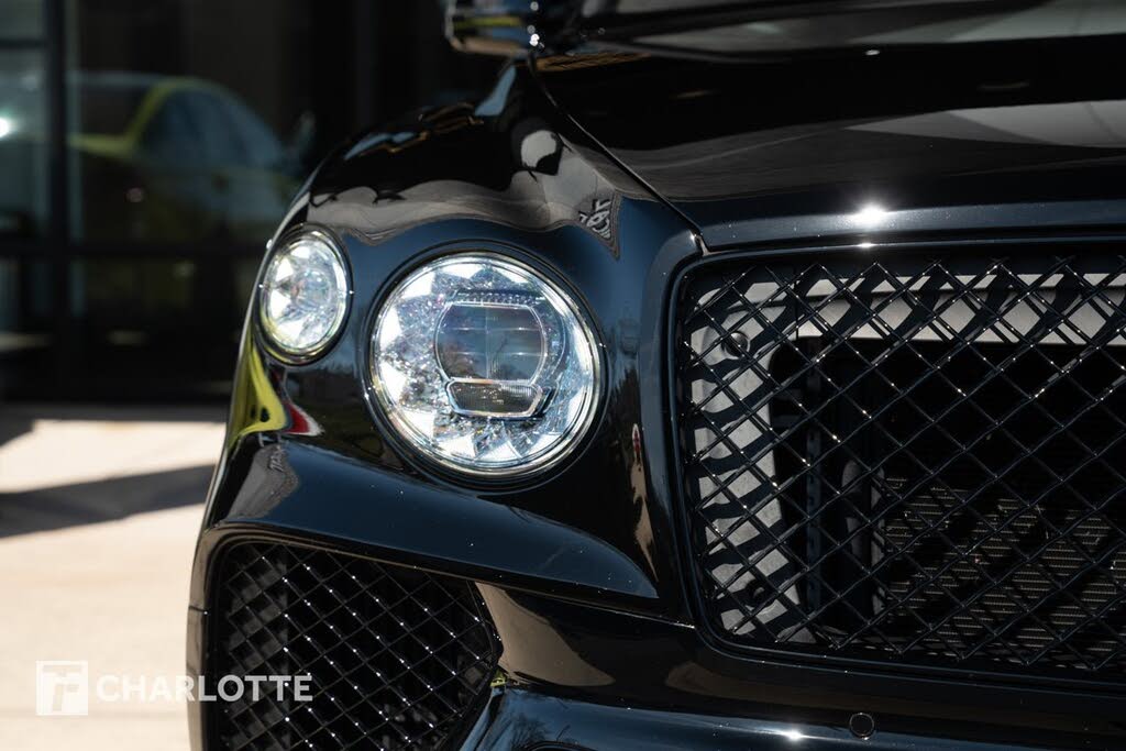 2025 Bentley Bentayga S Black Edition AWD photo 5