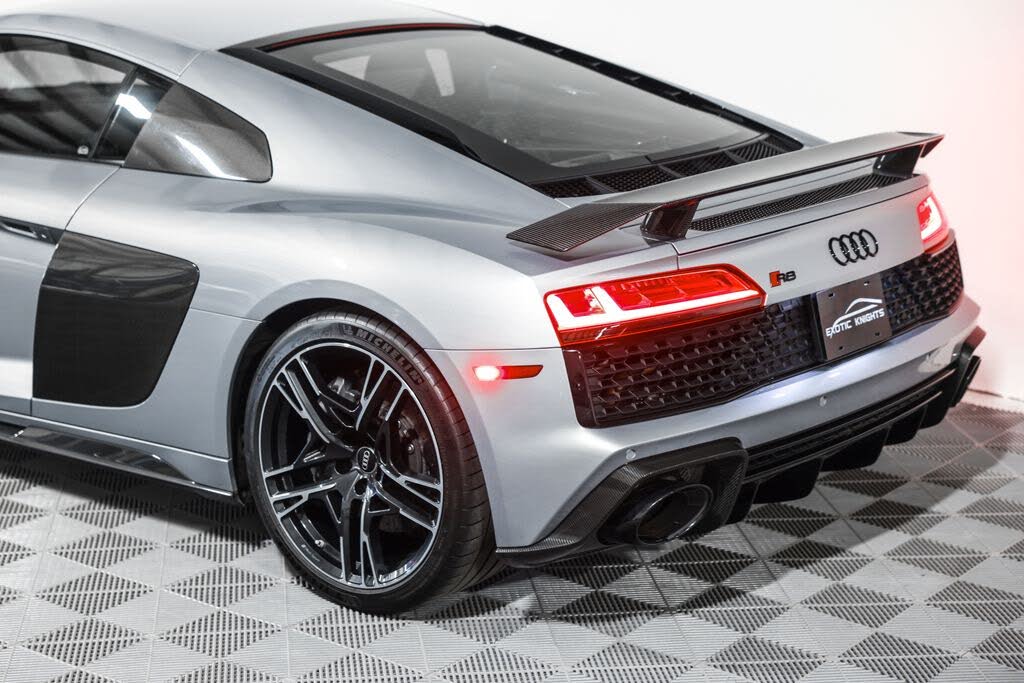 2022 Audi R8 quattro V10 Performance Coupe AWD photo 16 of 24