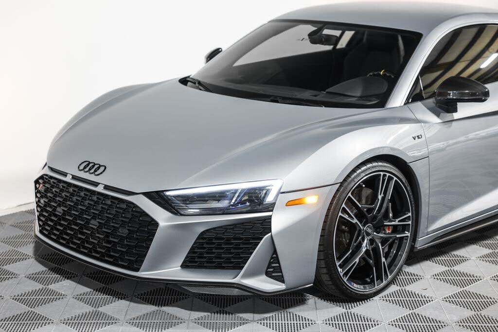 2022 Audi R8 quattro V10 Performance Coupe AWD photo 18 of 24
