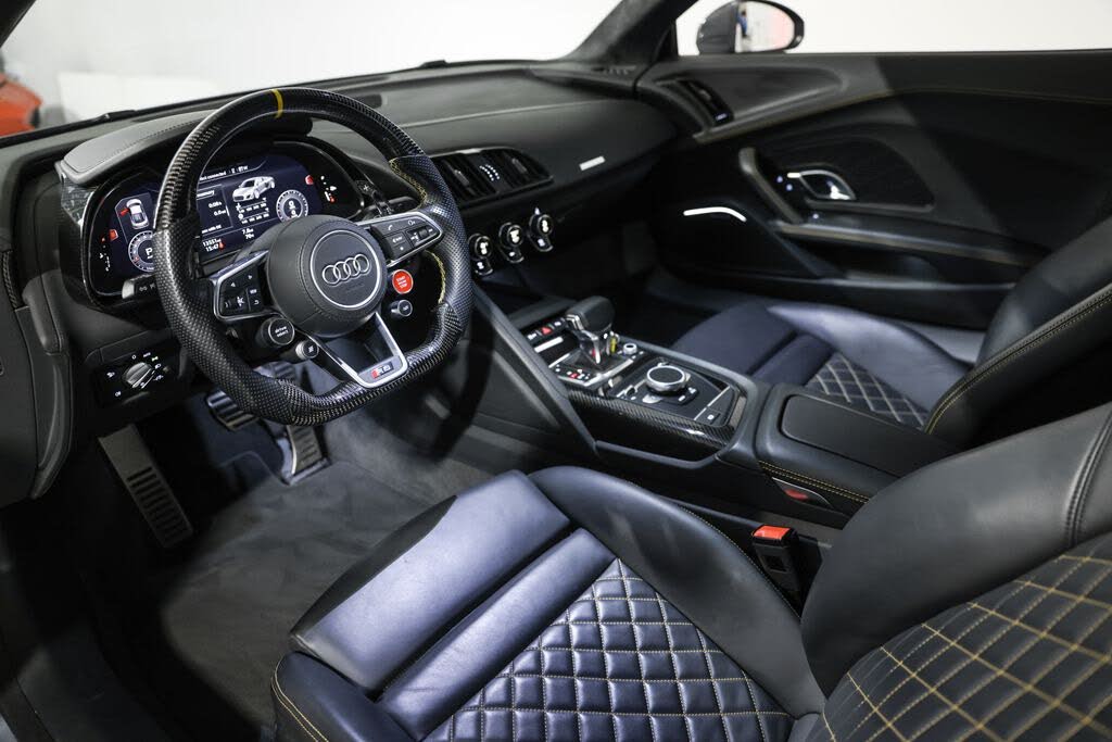 2022 Audi R8 quattro V10 Performance Coupe AWD photo 24 of 24