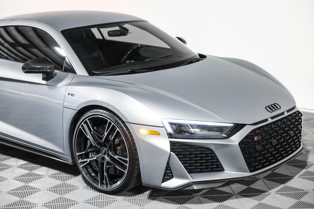 2022 Audi R8 quattro V10 Performance Coupe AWD photo 5 of 24
