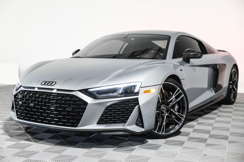2022 Audi R8 quattro V10 Performance Coupe AWD photo 9 of 24