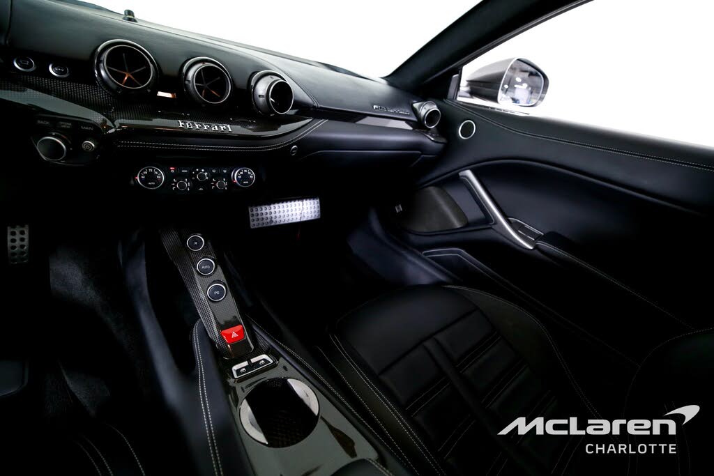 2016 Ferrari F12 Berlinetta Coupe photo 15