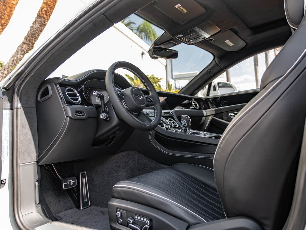 2026 Bentley Continental GT Azure AWD photo 2
