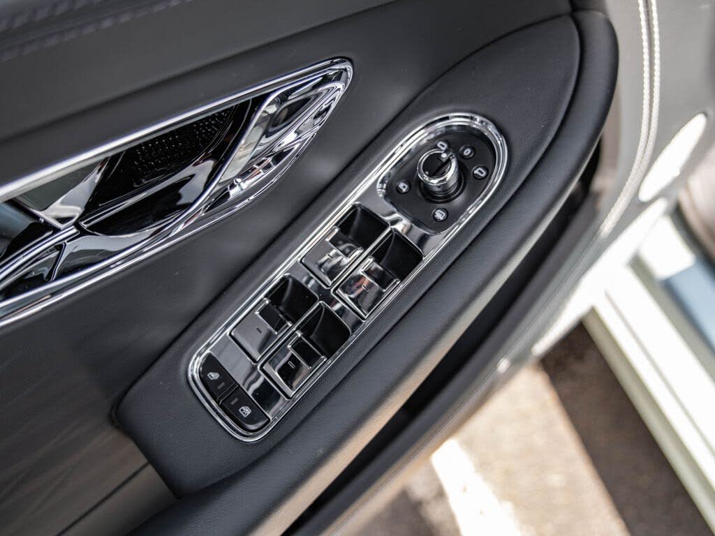 2026 Bentley Continental GT Azure AWD photo 17