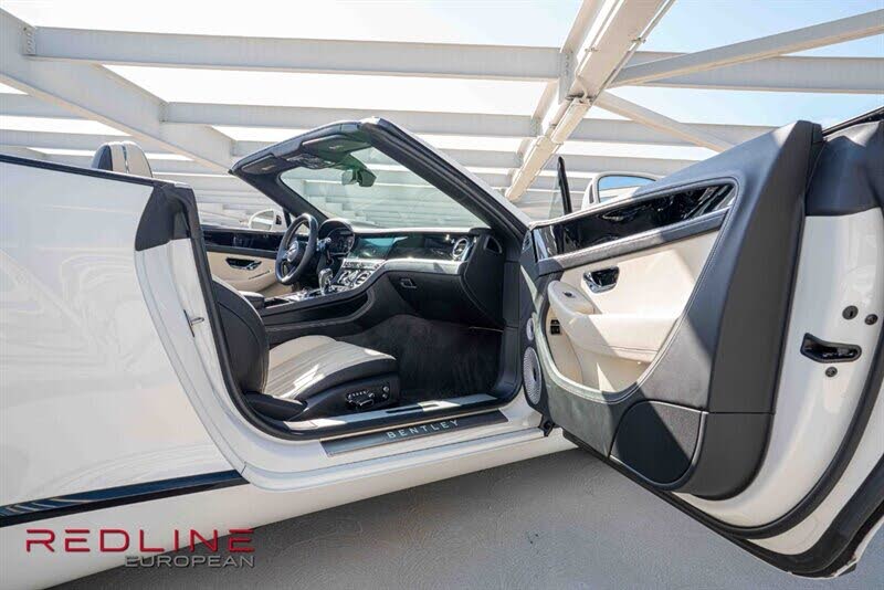 2021 Bentley Continental GTC V8 AWD photo 14