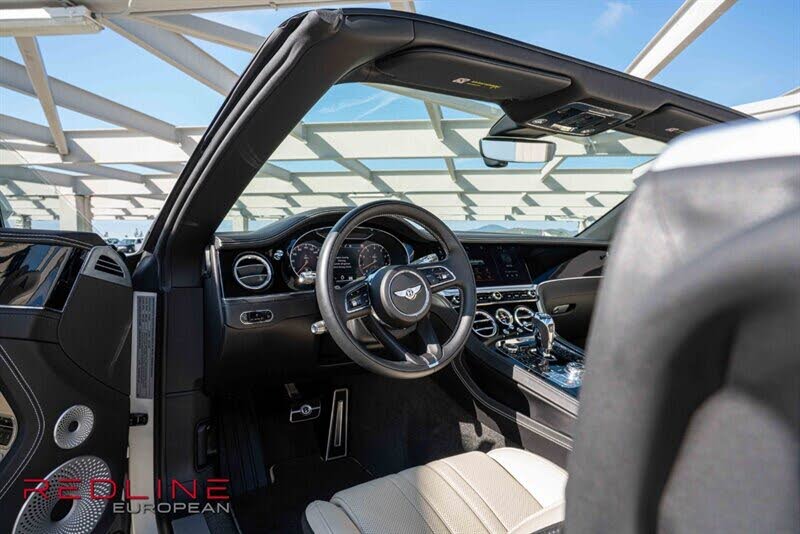 2021 Bentley Continental GTC V8 AWD photo 6