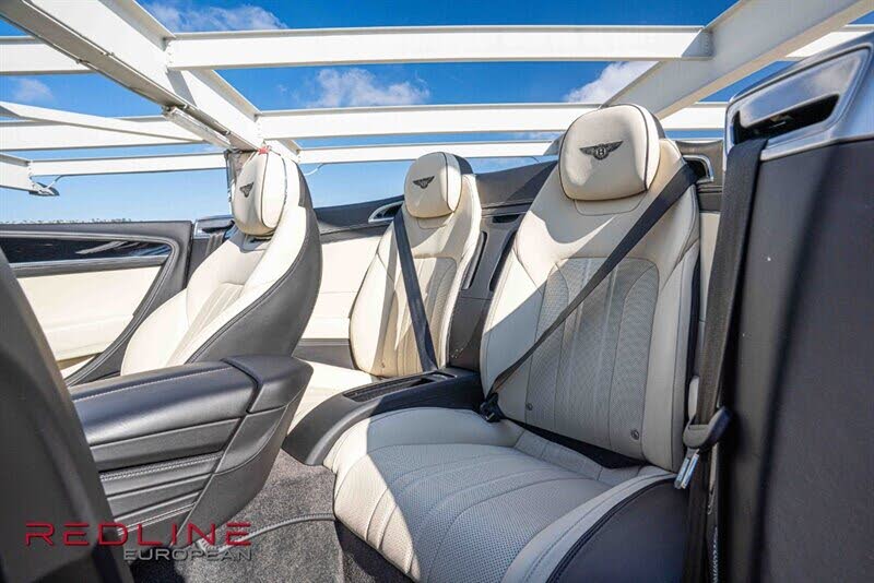 2021 Bentley Continental GTC V8 AWD photo 10
